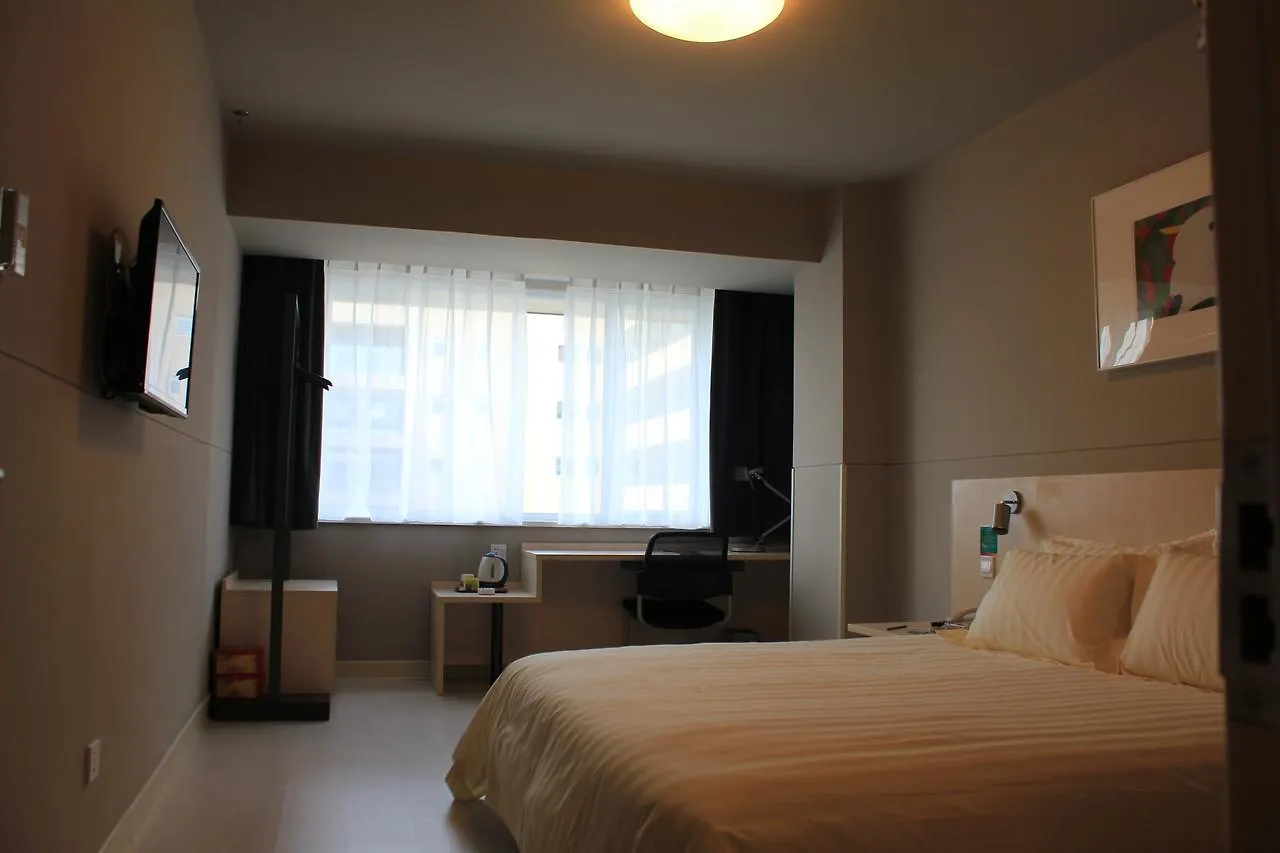 Hotel Jinjiang Inn Zhuhai Xiangzhou Innter-City Bus Station