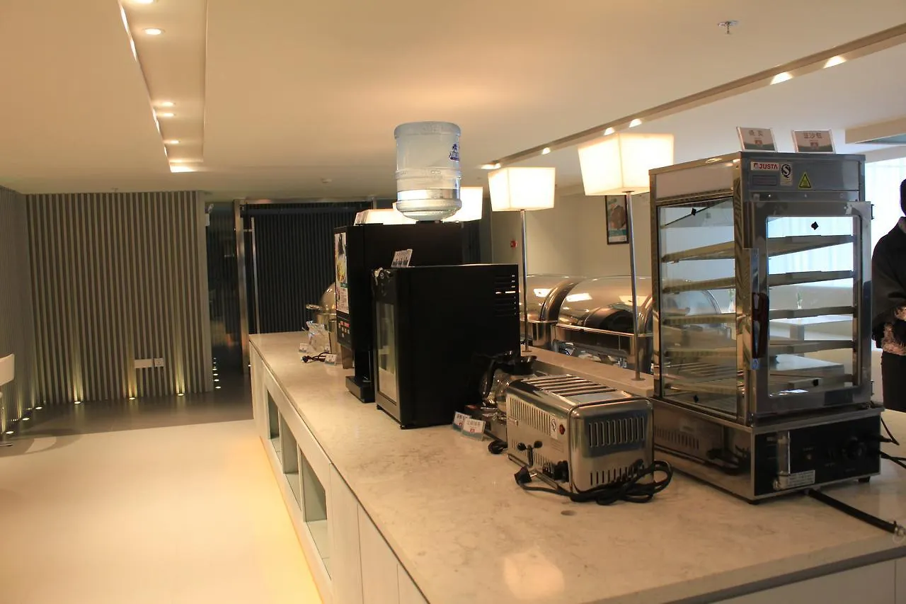 Jinjiang Inn Zhuhai Xiangzhou Innter-City Bus Station 3*,